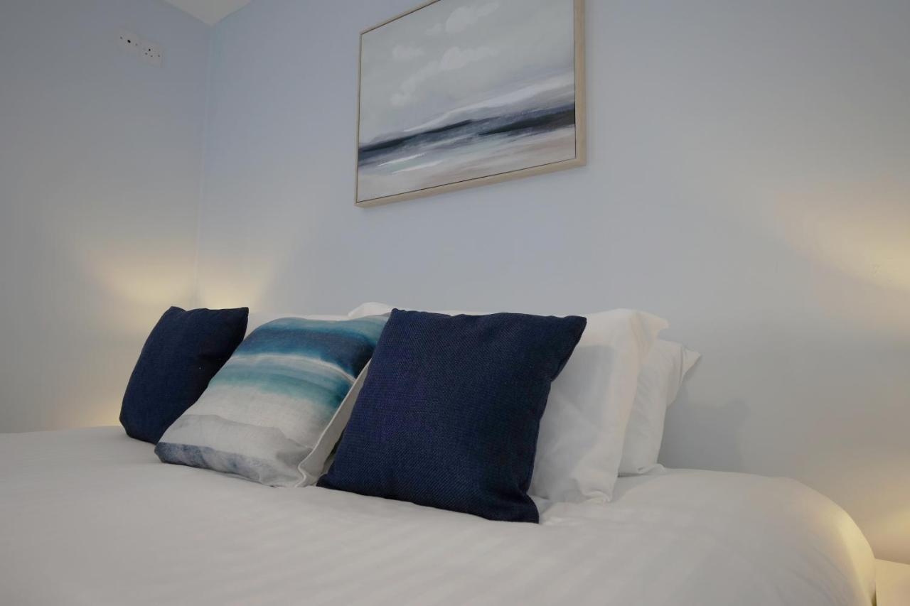 Апартаменты Crewe Short Lets 1 Victoria Court, Кру Экстерьер фото